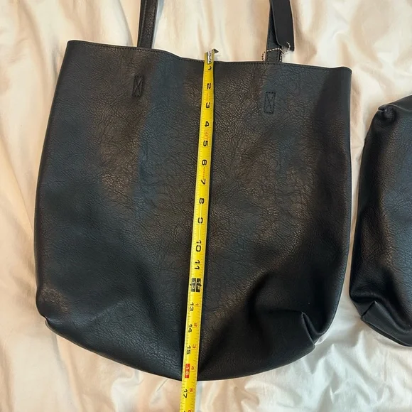 Roolee “The Icon Handbag” in Black Tote Purse - Picture 13 of 16